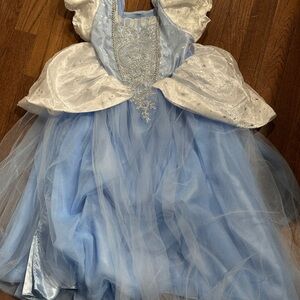 Cinderella Style Gown Perfect for Play or Halloween. Sz 8-9Yr/130cm